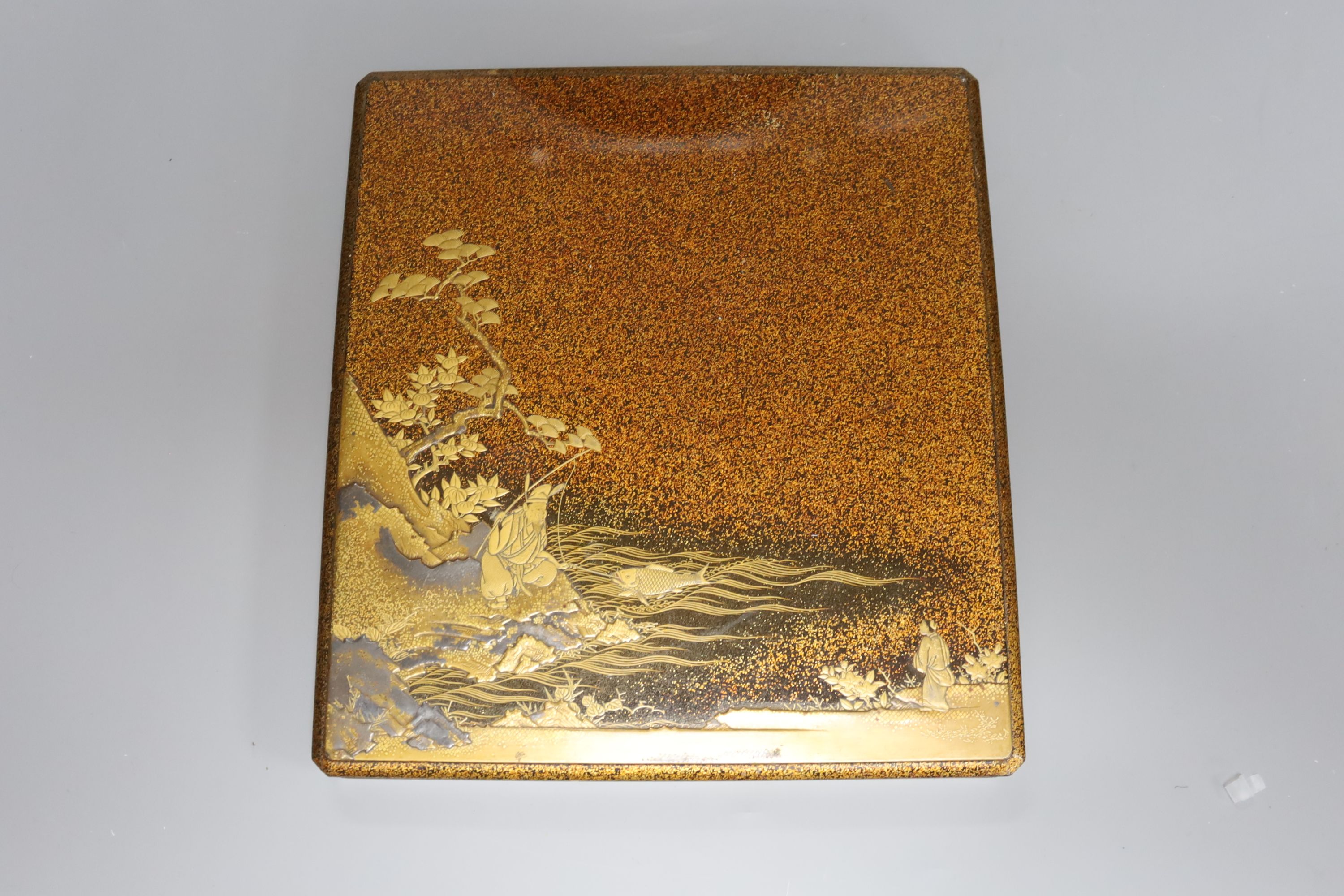 A good quality Japanese maki-e lacquer dish and a similar panel, Edo to Meiji period, largest 24.5cm